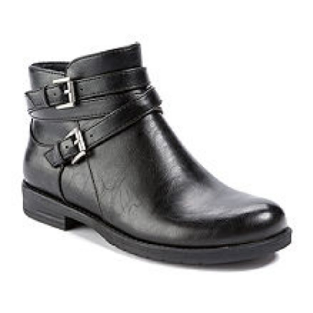 NWOT Black Ankle Booties